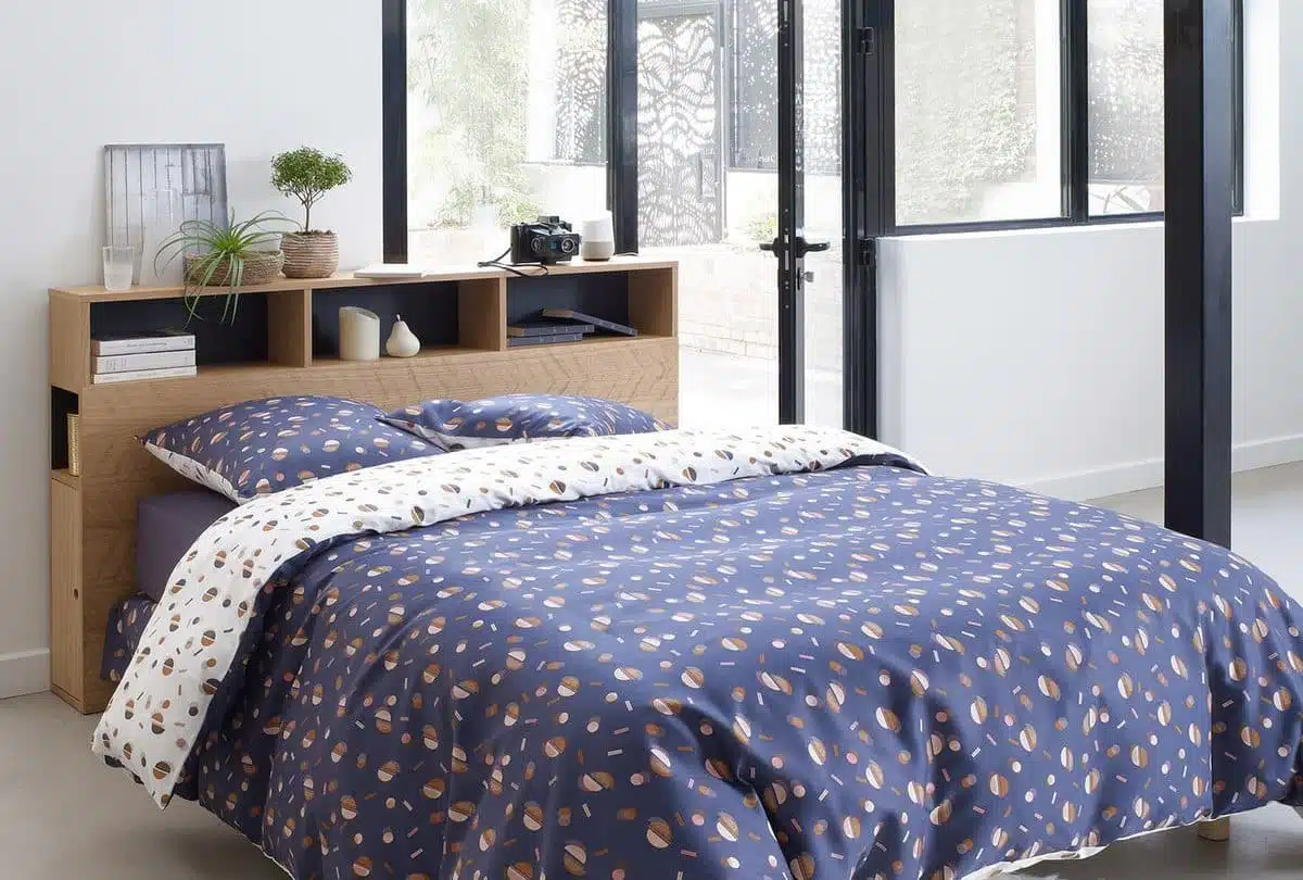 Tête de lit avec rangement le choix idéal pour une chambre bien ordonnée