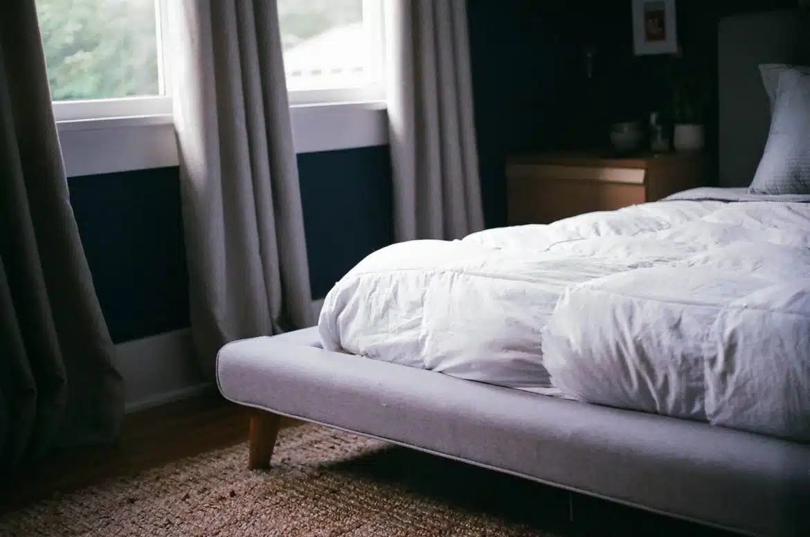 Matelas dans une chambre parentale