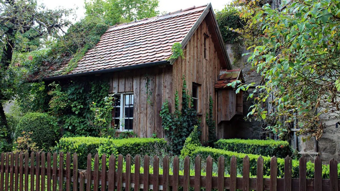 Quels matériaux pour un abri de jardin ?